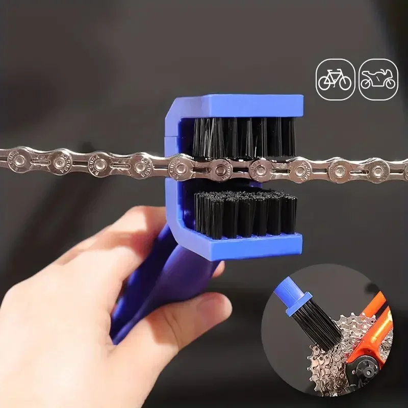 Mountain Biking Gear - Motorcycle bike chain cleaning plastic brush